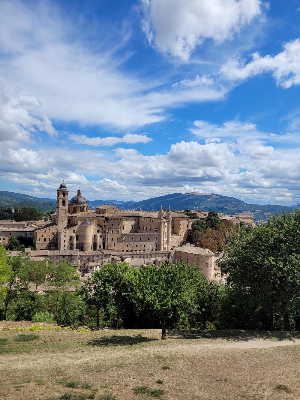 Urbino in un giorno: cosa visitare - il giro del mondo attraverso i ...